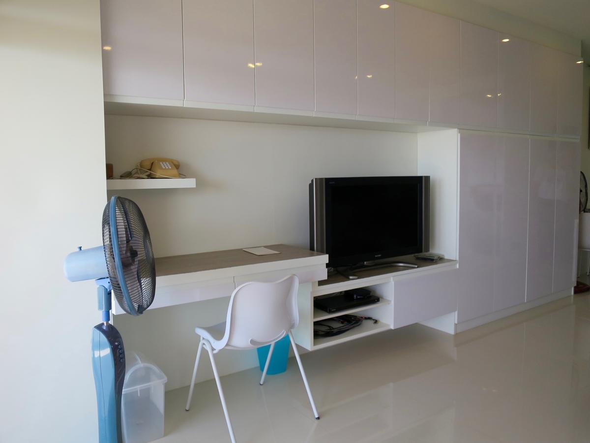 Sunshine Beach Condotel By Lux Na Chom Thian Exteriör bild