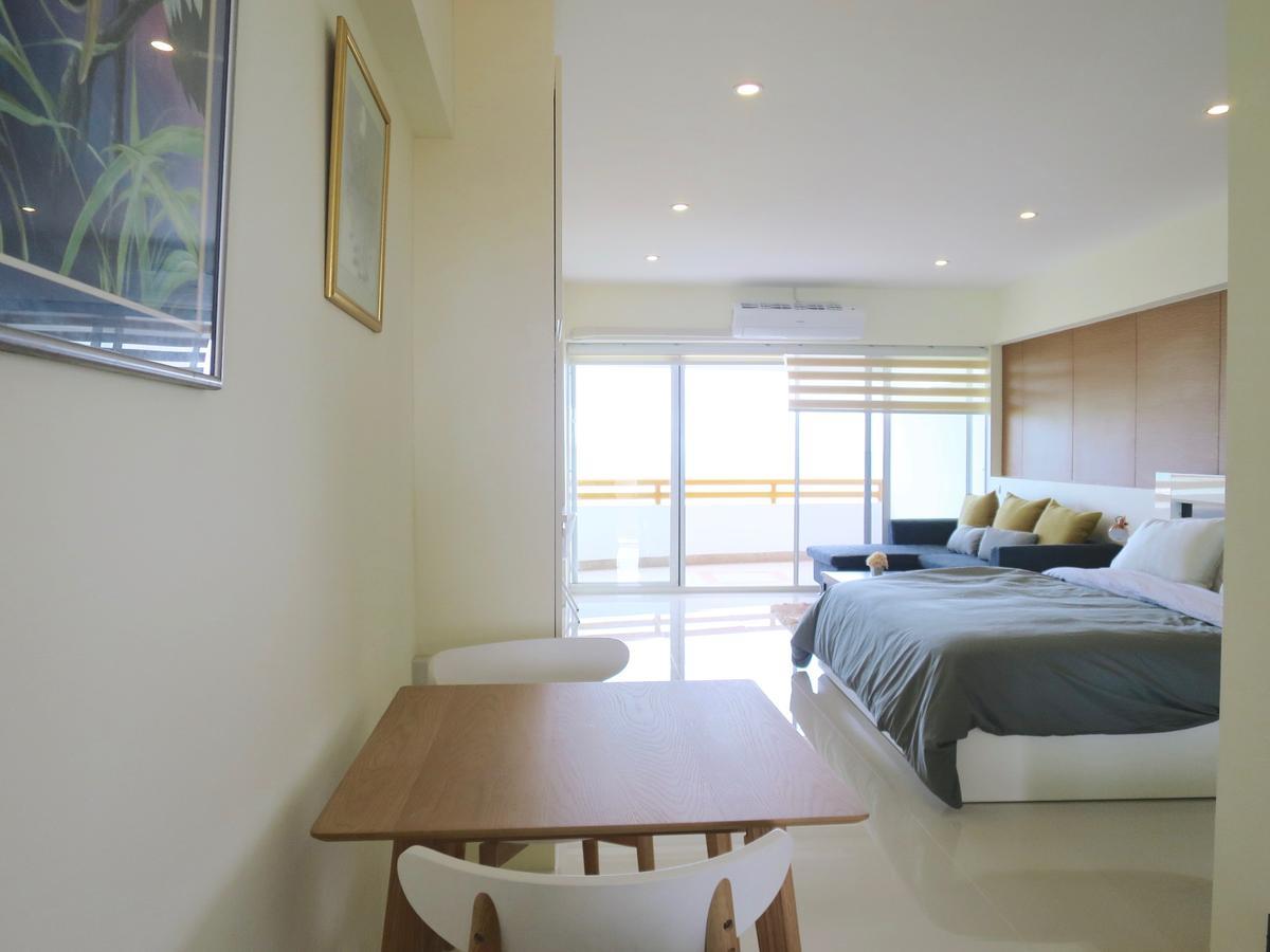 Sunshine Beach Condotel By Lux Na Chom Thian Exteriör bild